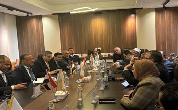 الهيئة البرلمانية للجبهة الوطنية بمجلس الشيوخ تؤكد أهمية الترابط بين لجان الحزب والأعضاء