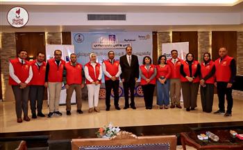 محافظ سوهاج يشهد احتفالية نادي روتاري جنوب الوادي لتكريم عمال النظافة