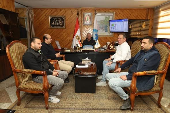 مستشار رئيس الوزراء للمرافق ورئيس "مياه الغربية" يبحثان الموقف التنفيذي لمشروعات "الهيئة القومية"