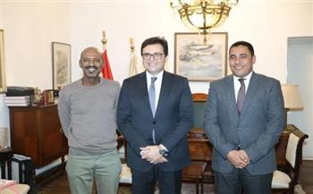 وزير الثقافة يلتقي الفنان أمير صلاح الدين لبحث إطلاق مهرجان "المسرح والموسيقى للجميع"