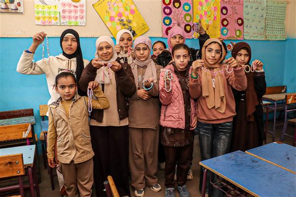 ورش فنية وحرفية ضمن مشاركة قصور الثقافة بمسرح المواجهة والتجوال في الغربية 