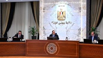 رئيس الوزراء يُطالب بتوفير موارد إضافية أو استثنائية لكل من منظومة التأمين الصحي الشامل و"حياة كريمة" 
