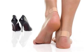 انتبه..هذه المتاعب يسببها لك الكعب العالي