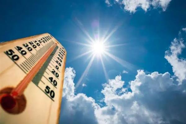 لا تنخدعوا بالدفء.. الأرصاد تحذر المواطنين من انخفاض درجات الحرارة 