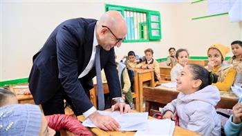 وزير التعليم يجرى جولة مفاجئة بمدارس إدارتي ببا وسمسطا ببني سويف