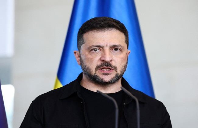 الرئيس الأوكراني: تم إعداد مسودات عدة بشأن الضمانات الأمنية والتعافي وإطار السلام مع روسيا