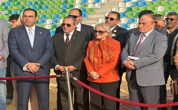 محافظ بورسعيد والسفيرة فايزة أبو النجا يتفقدان معدلات التنفيذ بمشروع إنشاء استاد النادي المصري