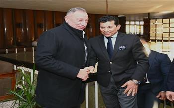 وزير الشباب والرياضة يلتقي مجلس إدارة النادي الأهلي برئاسة محمود الخطيب 