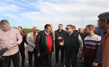 محافظ البحر الأحمر يتفقد سفاجا ويوجّه بتطوير الطرق وتوحيد دهانات العمارات وتسريع تنفيذ ساحة التفويج السياحي