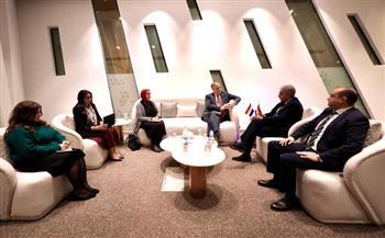 وزير السياحة والآثار يبحث مع سفير هولندا بالقاهرة سبل تعزيز التعاون 