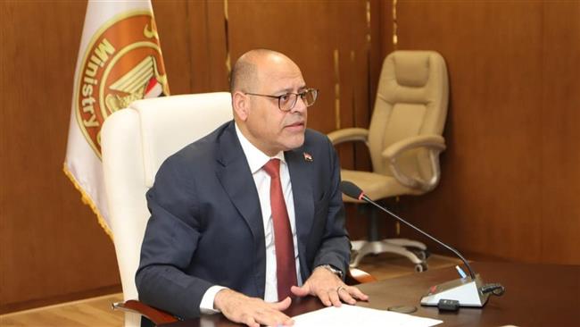 مليون و700 ألف جنيه إعانات عاجلة لـ13 عاملًا غير منتظم من ضحايا حادث طريق الواحات