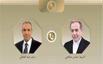 وزير الخارجية يبحث هاتفيًا مع نظيره الإيراني سبل تعزيز العلاقات الثنائية