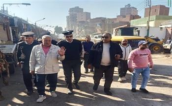  منطقة "الحلقة" بالزقازيق تشهد تمركز مستمر من الأجهزة التنفيذية لعدم عودة أي إشغالات أو باعة جائلين مرة أخرى 