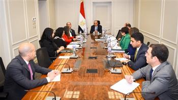 وزير الخارجية يؤكد ضرورة تكثيف الجهود لاسترداد الآثار المصرية من الخارج