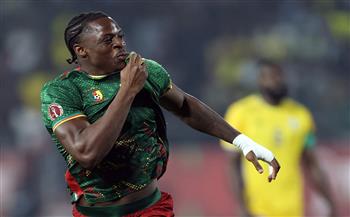 كأس أمم أفريقيا.. الكاميرون تفتتح التسجيل في شباك الجابون مبكرًا