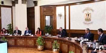 مدبولي يتابع موقف تسليم وتشغيل المشروعات المُنفذة ضمن المرحلة الأولى من "حياة كريمة" 