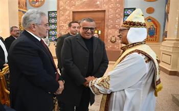 محافظ جنوب سيناء يشهد قداس عيد الميلاد المجيد بكاتدرائية سيدة السلام للأقباط الكاثوليك بشرم الشيخ