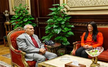 رئيس مجلس الشيوخ يستقبل وزيرة التخطيط لتعزيز التنسيق والتعاون بين السلطتين التشريعية والتنفيذية