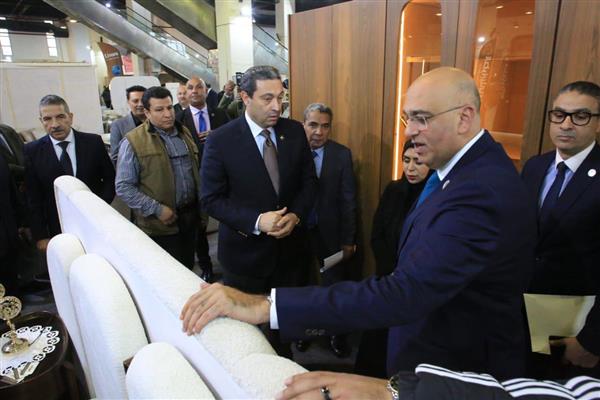 بالتعاون بين جهاز تنمية المشروعات ومحافظة دمياط: افتتاح الدورة ٢٨ من معرض "صنع في دمياط" 