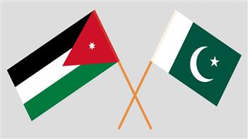 الأردن وباكستان تبحثان تعزيز التعاون العسكري والدفاعي 