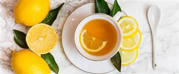 في الشتاء..فوائد صحية للشاي بالليمون