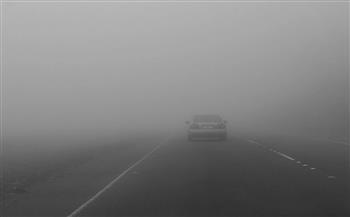 تخيم على البلاد صباحًا.. نصائح للقيادة الآمنة أثناء الشبورة الكثيفة