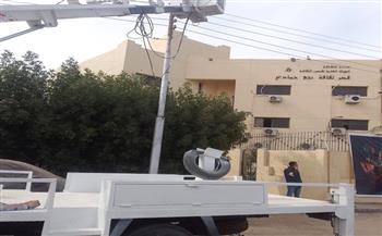 استمرار أعمال الصيانة ورفع كفاءة الطرق والإنارة بمركزي نجع حمادي ودشنا