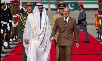 الإمارات وباكستان تبحثان تعزيز علاقات التعاون الثنائي والتطورات الإقليمية