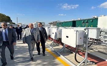 خلال زيارته الحالية للصين.. وزير الكهرباء يزور معامل اختبارات أنظمة بطاريات تخزين الطاقة التابعة لـ«هواوي»