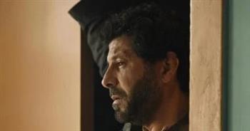 "تحت الحصار".. رحلة تجمع منة شلبي وإياد نصار في دراما رمضان