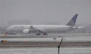 شركات الطيران الأمريكية تلغي أكثر من ألف رحلة بسبب العاصفة الشتوية "ديفين"