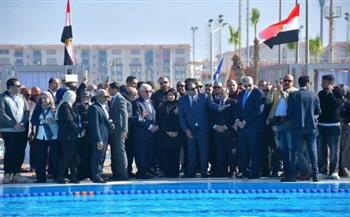 وزير التعليم العالي ومحافظ بورسعيد يفتتحان حمام السباحة الجديد بكلية التربية الرياضية