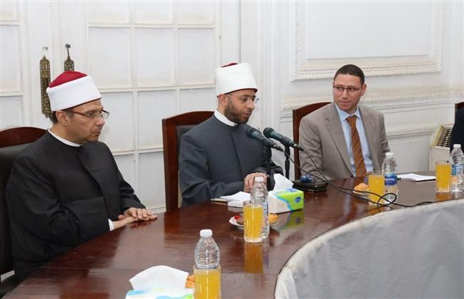 الأوقاف يلتقي وفدًا من باحثي أكاديمية بولغار بجمهورية تتارستان الروسية بالمجلس الأعلى للشئون الإسلامية