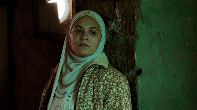 رحمة أحمد  بالحجاب في كواليس  مسلسلها الرمضاني "عرض وطلب" 