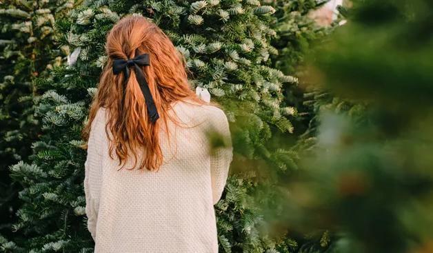 مع بداية العام الجديد.. تسريحات شعر عصرية تمنحك إطلالة جذابة