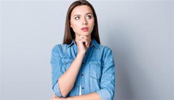 5 أسباب وراء أفكارك السلبية.. تقرير يوضح