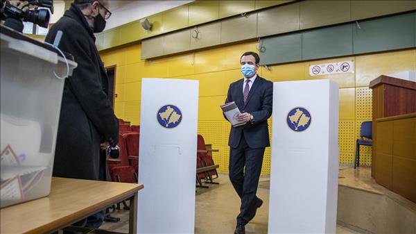 بدء التصويت في الانتخابات البرلمانية المبكرة في كوسوفو 