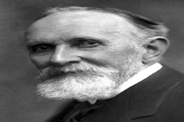 كارل شبيتلر.. الشاعر السويسري الحائز على نوبل وسيد الخيال والملحمة الأسطورية