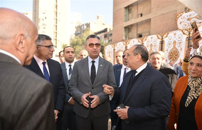 وزير التموين ومحافظ الجيزة يفتتحان سوق «اليوم الواحد» بشارع فيصل لتوفير السلع بأسعار مخفضة