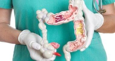 انتبه لأعراض هبوط المستقيم