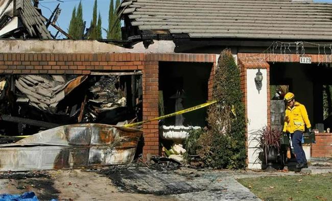 "سانتا كلوز" يحول ليلة الكريسماس إلى مجزرة بشعة في لوس أنجلوس