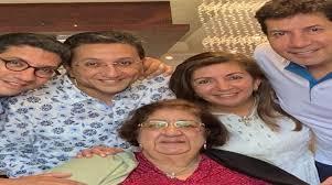 موعد ومكان جنازة والدة الفنان هاني رمزي 