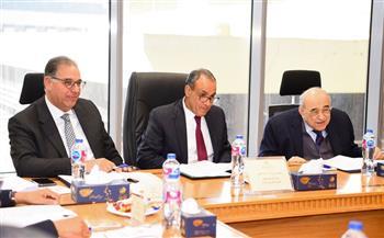 وزير الخارجية يشارك في الاختبار الشفوي للمتقدمين لمسابقة التعيين بالوزارة