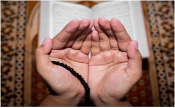 هل يجوز دعاء «اللهم أجرني من النار» سبع مرات بعد الصلاة؟.. أمين الفتوى يجيب