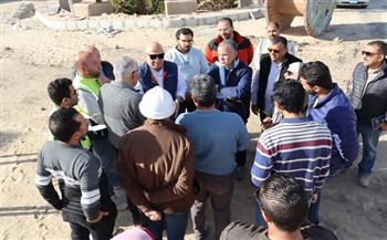 نائب رئيس الشركة القابضة يوجه بتكثيف العمل لإنهاء محطتي مياه قحافة والعزب