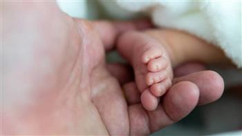 برودة أطراف طفلك جرس إنذار