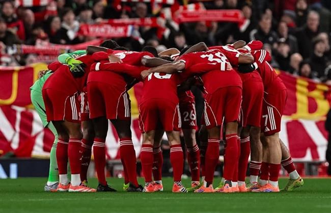 الدورى الانجليزي.. انطلاق مواجهة ليفربول وسندرلاند .. ومحمد صلاح احنياطيا 