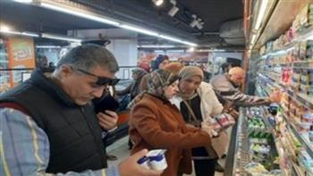 حملات رقابية لمتابعة توافر الاشتراطات الصحية والقانونية وعدم استغلال المواطنين بالإسكندرية