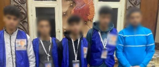 ضبط 5 أشخاص يروجون لكروت انتخابية خارج دوائر التصويت بدمنهور