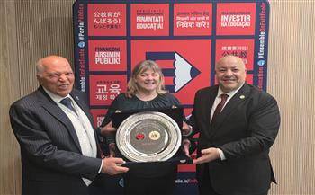 نقيب المعلمين يبحث مع رئيسة اتحاد المعلمين بأستراليا تعزيز التعاون وتبادل الخبرات